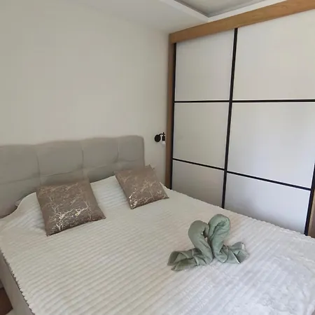 Lenka Lux Apartmans Apartamento *