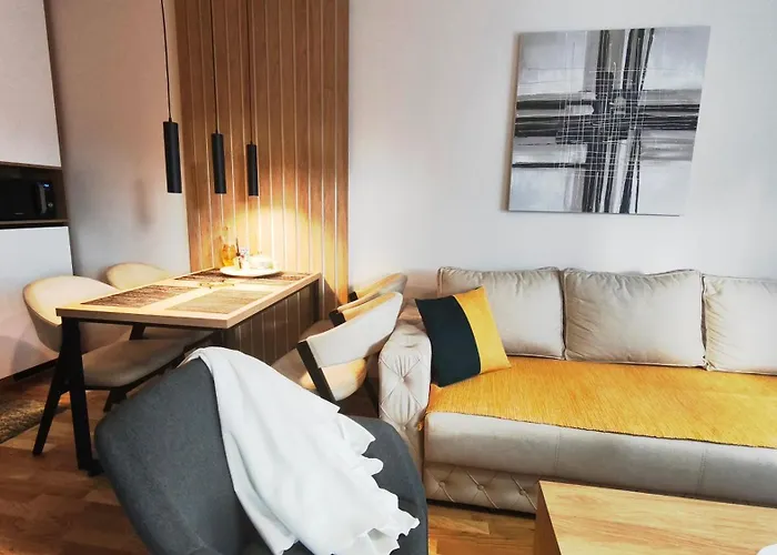 Lenka Lux Apartmans Daire *