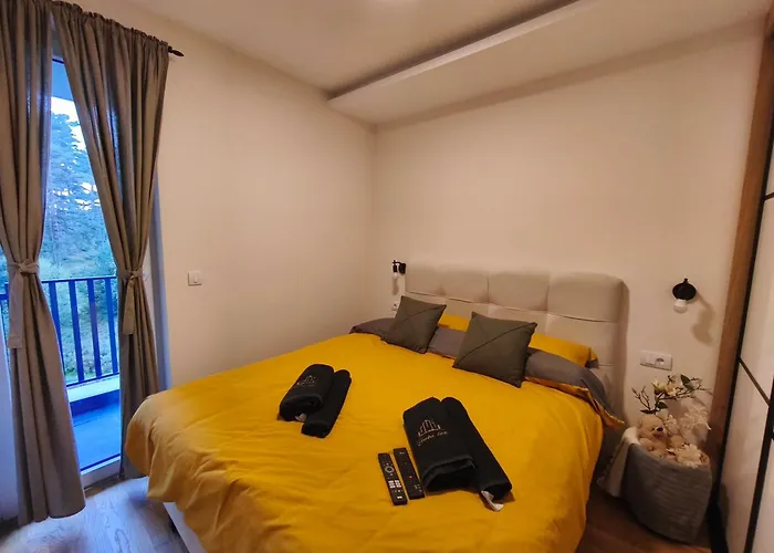 Lenka Lux Apartmans Апартаменты *